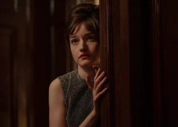 ‘Apartment 7A’ Review: Julia Garner Leads Serviceable Prequel to ‘Rosemary’s Baby’