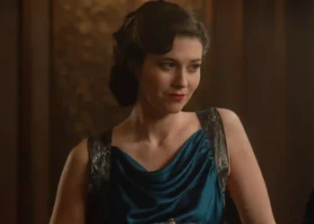 Mary Elizabeth Winstead Joins ‘The Hand That Rocks the Cradle’ Remake Alongside Maika Monroe