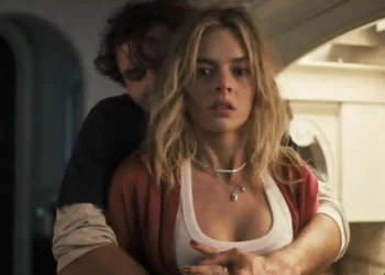 ‘Borderline’ Review: Samara Weaving’s Unhinged Stalker Film Is Funny and Disturbing But Very Frustrating